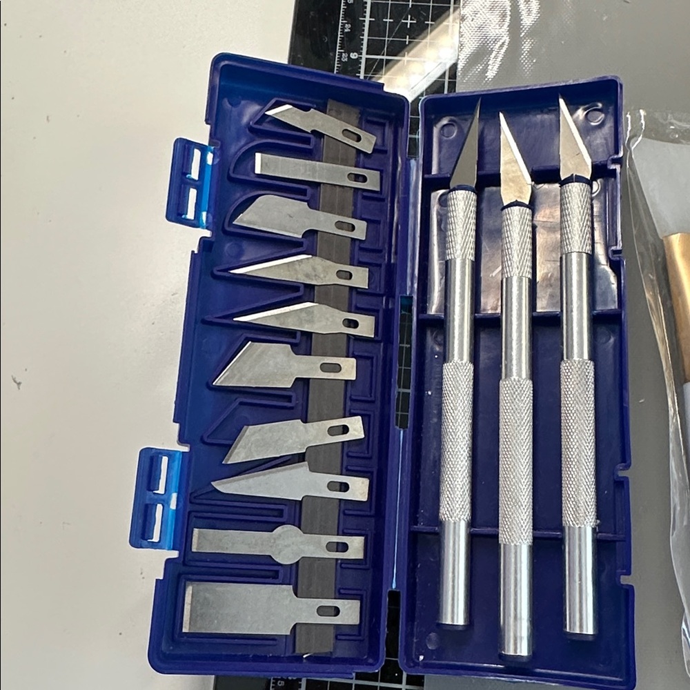 Crafting tools - Picture 2 of 11